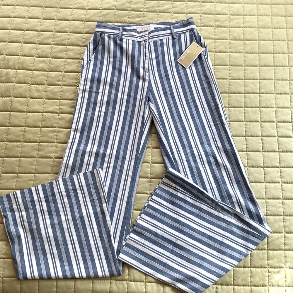 Beautiful light  pants. New.